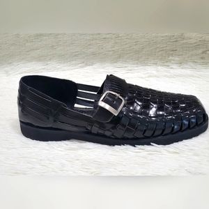 Stacy Adams leather huarache slip-ons